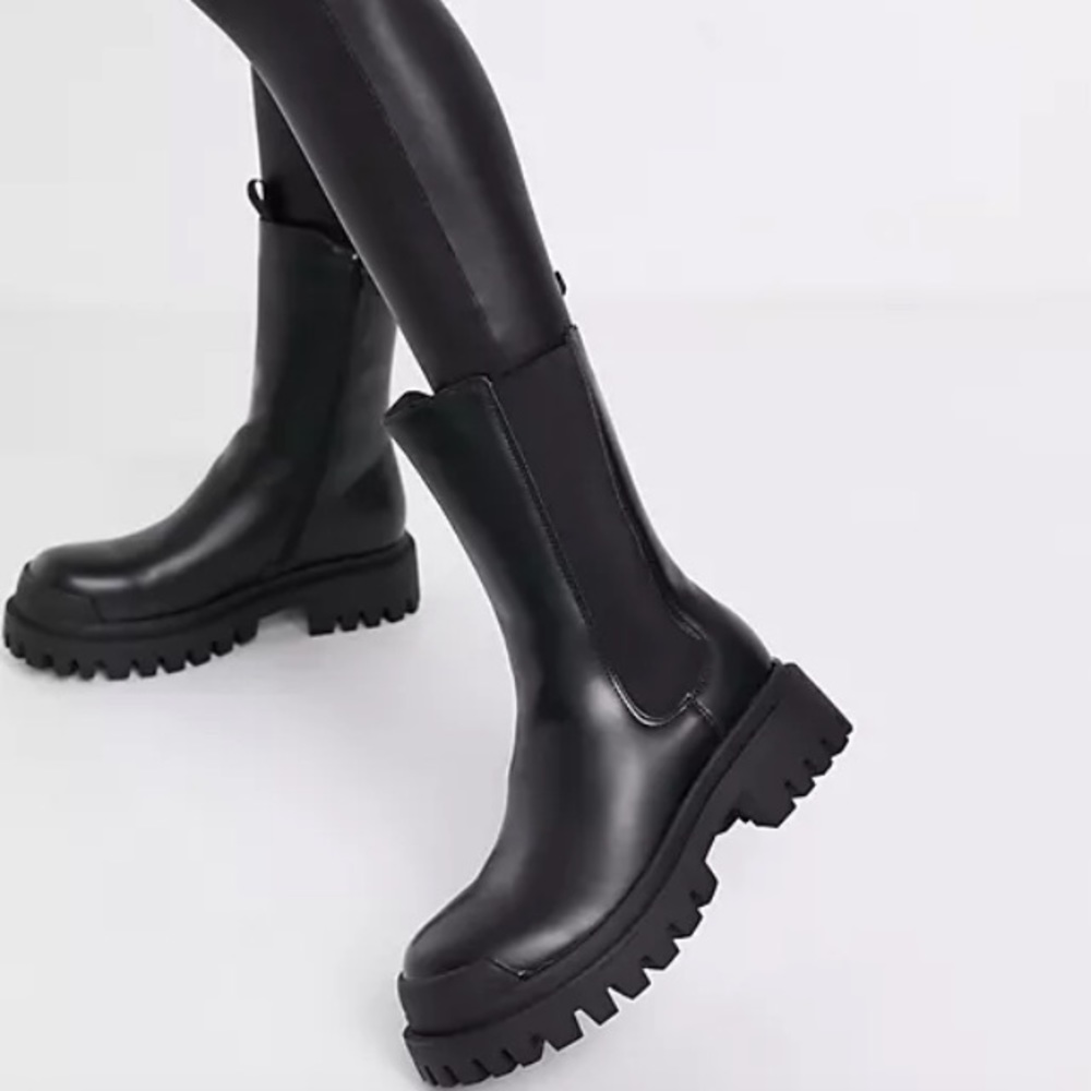 Missguided chunky ankle boot in black
